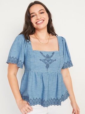 NWT Old Navy Embroidered Top Size Large Petite